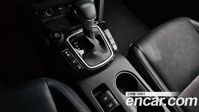 Kia Seltos Новый Seltos Бензин 1.6 турбо 2WD — Фото автомобиля 9