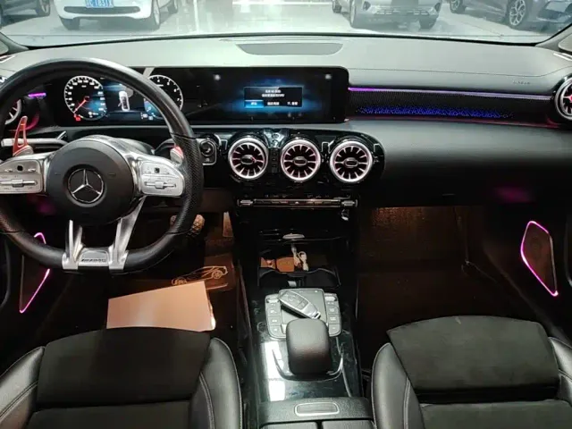 Mercedes-Benz A-Class — Фото автомобиля 13