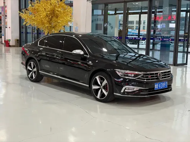 Volkswagen Magotan — Фото автомобиля 3