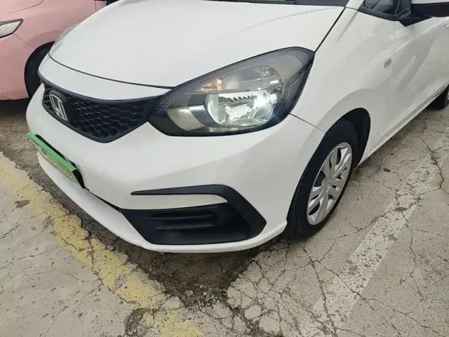 Honda Fit — Фото автомобиля 23