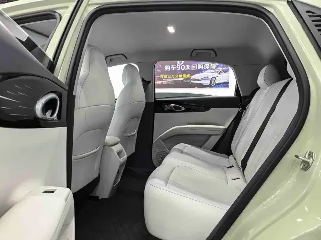 Geely Starry Wish — Фото автомобиля 7