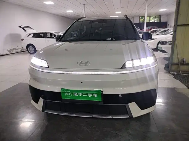 Hyundai ELEXIO — Фото автомобиля 2