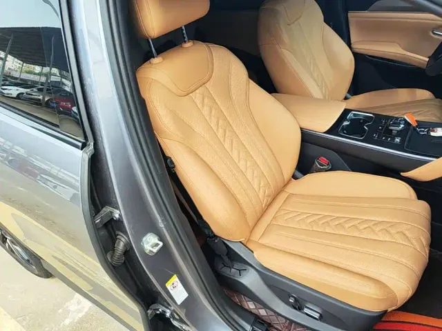 BYD Song L DM-i — Фото автомобиля 24