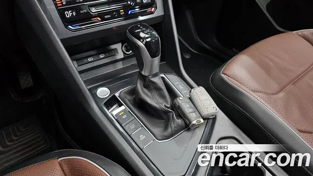 Volkswagen Tiguan — Фото автомобиля 9