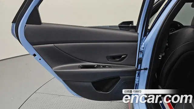 Hyundai AVANTE — Фото автомобиля 22