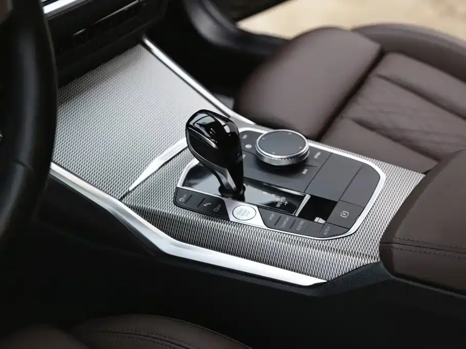 BMW BMW 3 Series 2022 325i M Sport Shadow Edition — Фото автомобиля 15