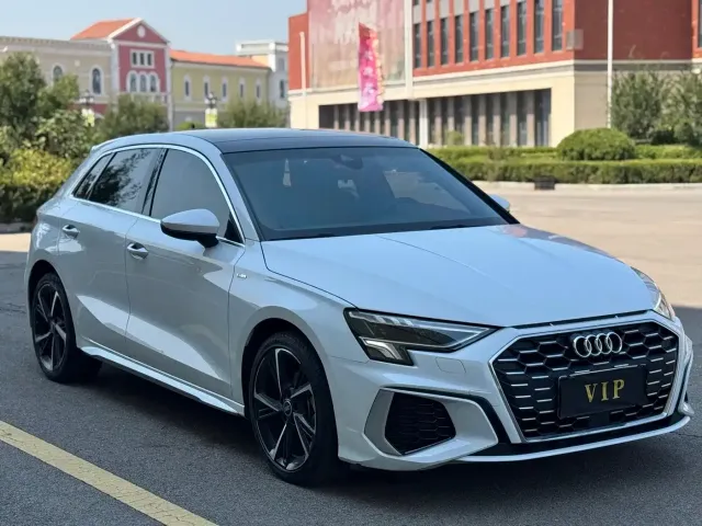 Фотография автомобиля — Audi A3