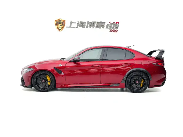 Alfa Romeo Giulia — Фото автомобиля 6