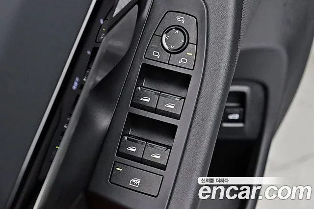 BMW 5 Series G60 — Фото автомобиля 15