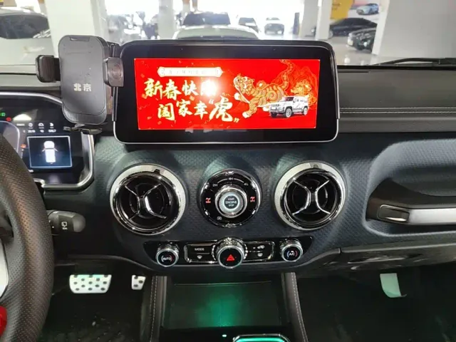 BAIC BJ40 — Фото автомобиля 12