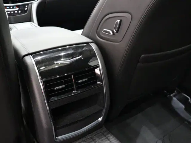 Cadillac CT6 — Фото автомобиля 8