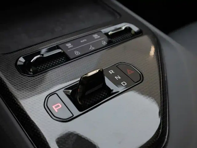 Lotus Emeya — Фото автомобиля 19