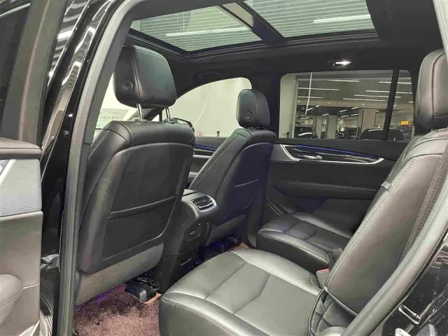 Cadillac Cadillac XT6 2022 2.0T 6-Seater 4WD Luxury Edition — Фото автомобиля 14
