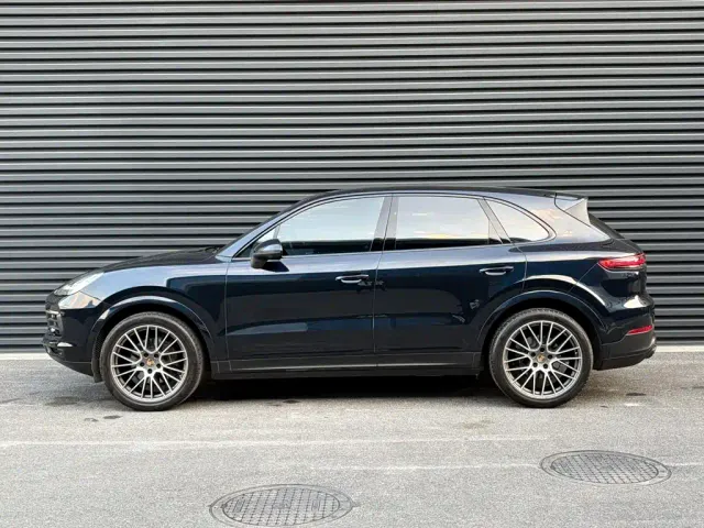 Porsche Cayenne — Фото автомобиля 3