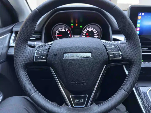 Haval M6 — Фото автомобиля 13