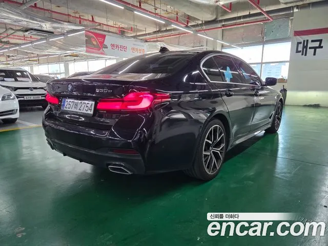 BMW 5 Series G30 — Фото автомобиля 3