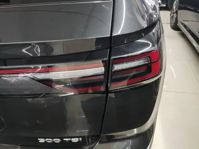 Volkswagen Tharu — Фото автомобиля 7