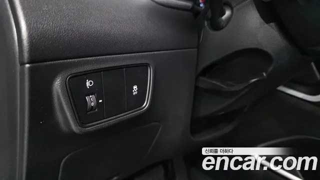 Hyundai Tucson Tucson (NX4) Дизель 2.0 2WD — Фото автомобиля 19
