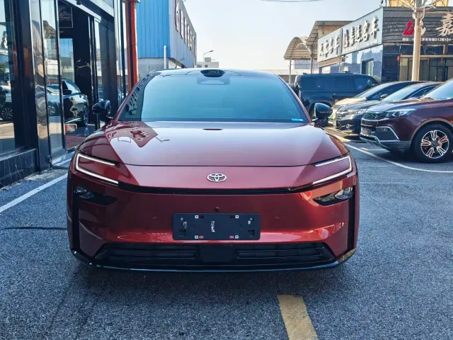Toyota BoZhi 7 — Фото автомобиля 2