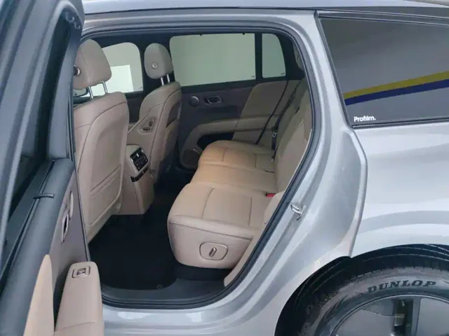 Li Auto i6 — Фото автомобиля 11