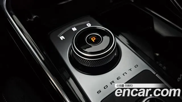 Kia Sorento Sorento 4-е поколение Дизель 2.2 2WD — Фото автомобиля 8