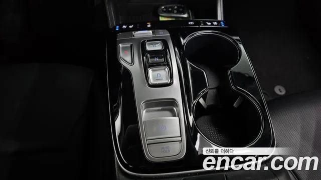 Hyundai Tucson Tucson (NX4) Бензин 1.6 турбо 2WD — Фото автомобиля 9