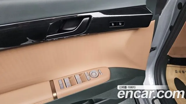 Hyundai Grandeur — Фото автомобиля 11