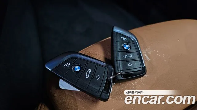 BMW 3-Series 3 серия (G20) 320i M Sport — Фото автомобиля 16