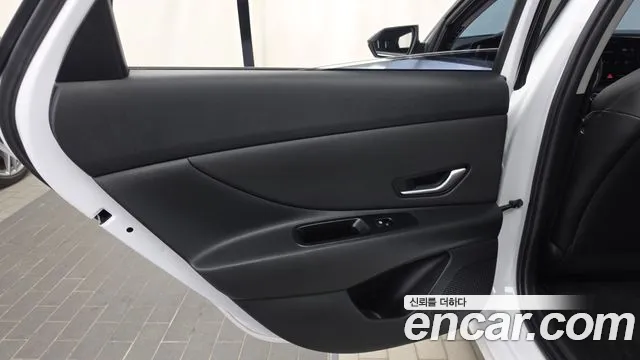 Hyundai Avante — Фото автомобиля 14