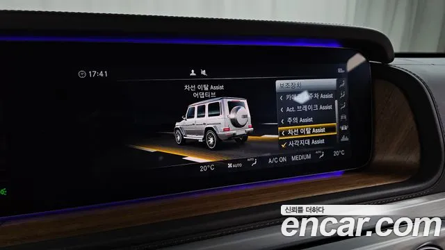 Mercedes-Benz G-Class — Фото автомобиля 23