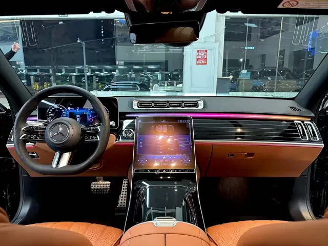 Mercedes-Benz S-Class — Фото автомобиля 8
