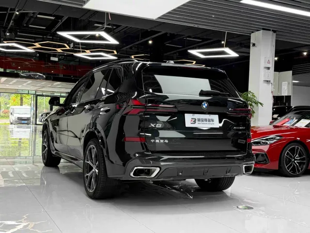 BMW X5 — Фото автомобиля 16