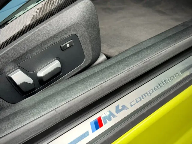 BMW M4 — Фото автомобиля 22