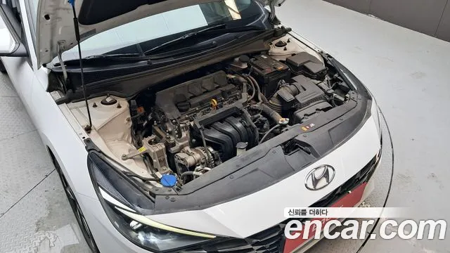 Hyundai AVANTE Avante (CN7) — Фото автомобиля 6
