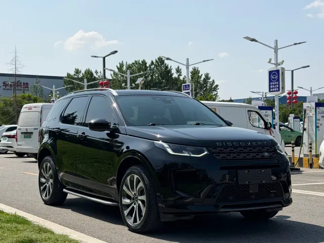 Land Rover Discovery Sport — Фото автомобиля 3