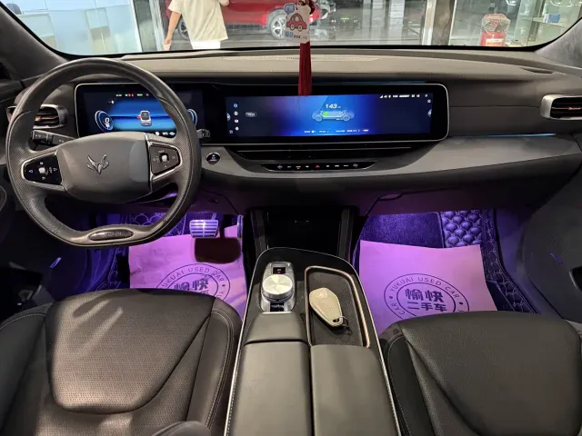Arcfox Alpha S — Фото автомобиля 10
