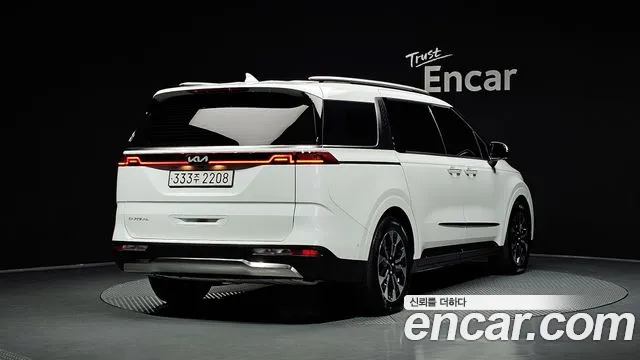 Kia Carnival 4th Gen — Фото автомобиля 2