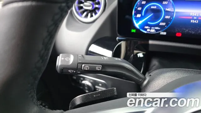 Mercedes-Benz EQA — Фото автомобиля 26