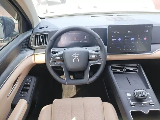 BYD Song Pro — Фото автомобиля 10