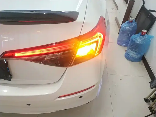 Honda Civic — Фото автомобиля 7
