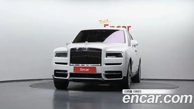 Rolls-Royce Cullinan — Фото автомобиля 3