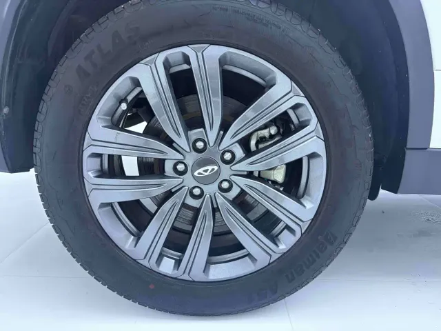 Chery Tiggo 8 — Фото автомобиля 16