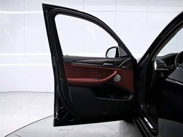 BMW X3 — Фото автомобиля 13