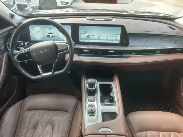 Chery Arrizo 8 — Фото автомобиля 4
