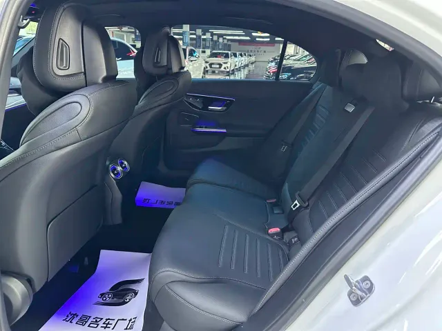 Mercedes-Benz C-Class — Фото автомобиля 5