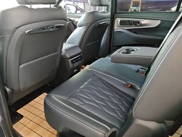 GAC Trumpchi GS8 — Фото автомобиля 16