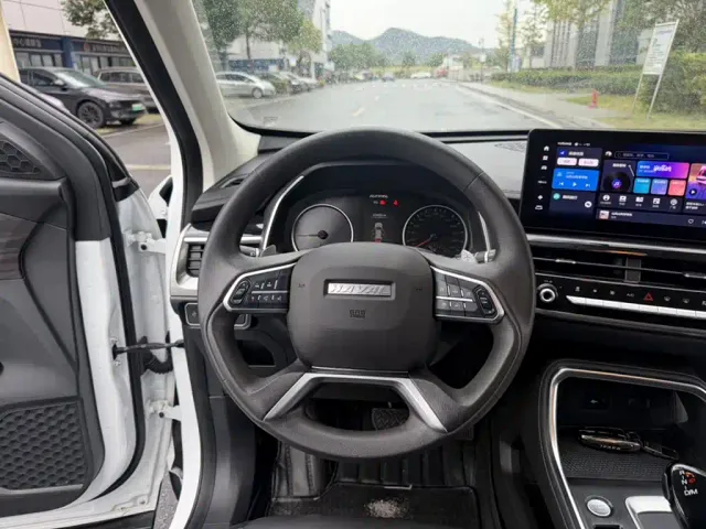 Haval H6 — Фото автомобиля 12