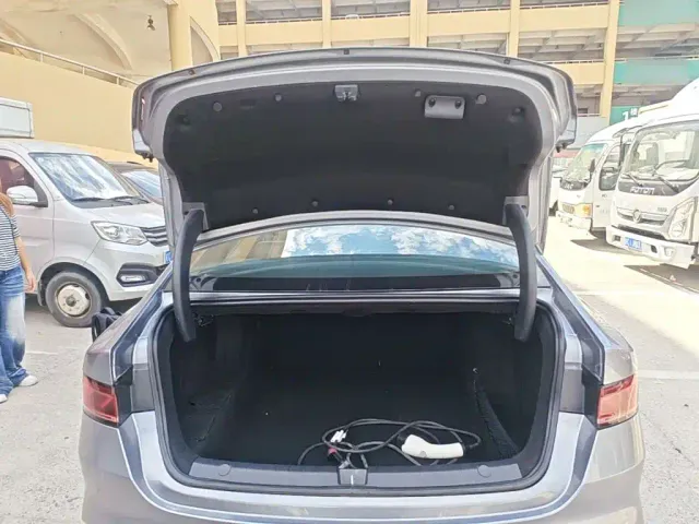 BYD Qin PLUS — Фото автомобиля 18