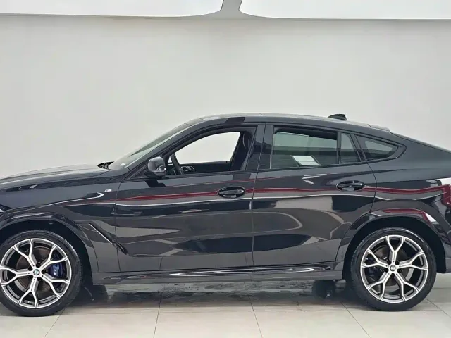 BMW X6 — Фото автомобиля 16