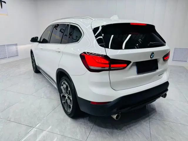 BMW X1 — Фото автомобиля 6